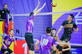 综合体育热门话题讨论 赛场内外焦点事件